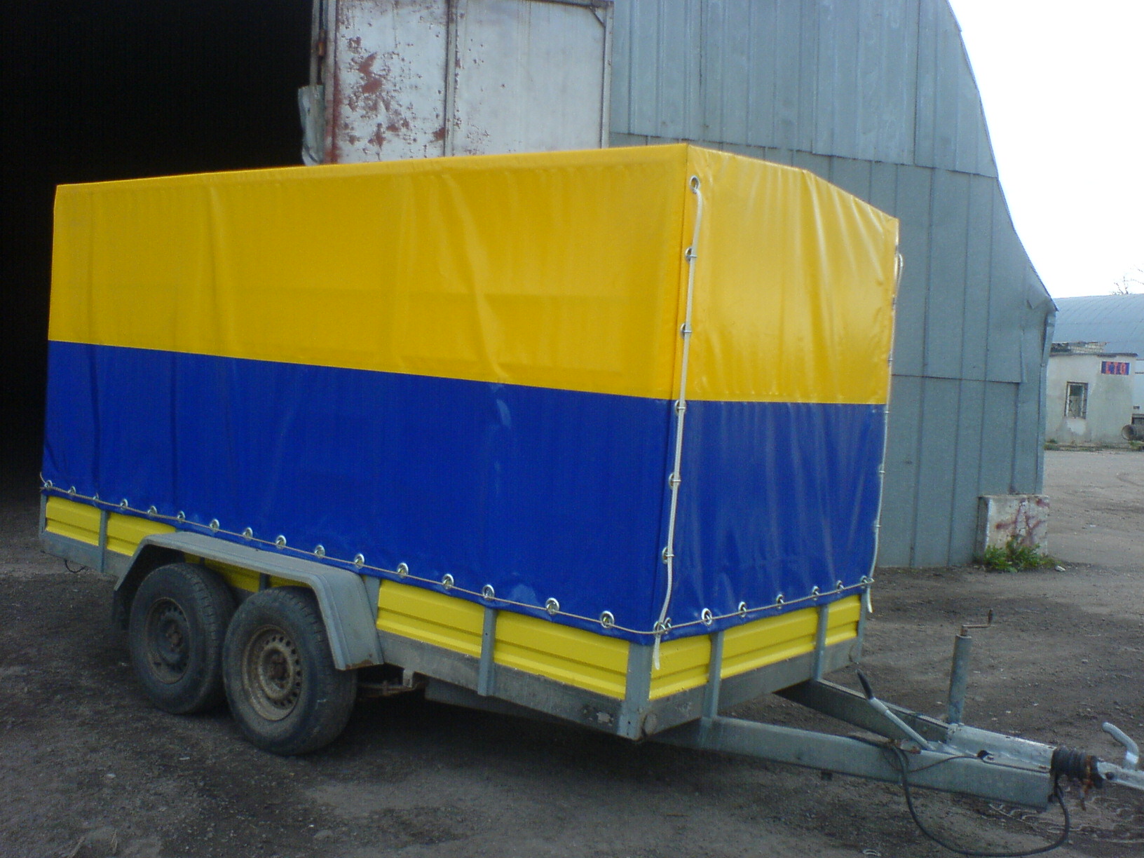 Автомобильный тент 1