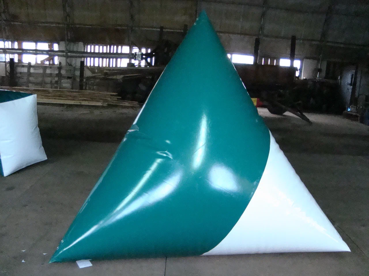 Надувная фигура 1