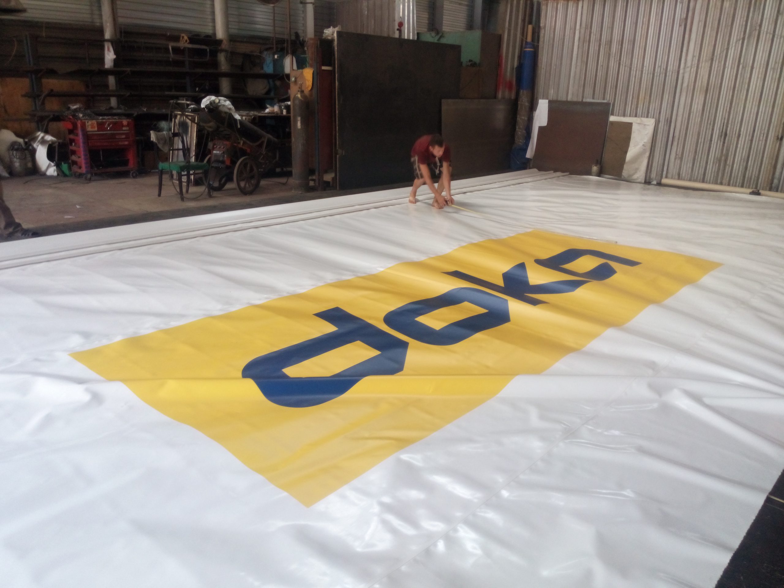 Автомобильный тент 3